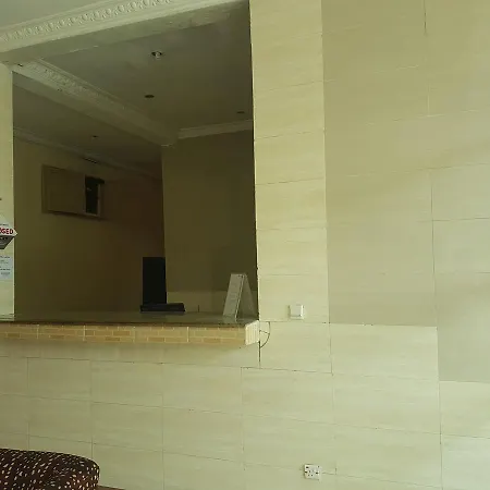 Hotel Carlcon